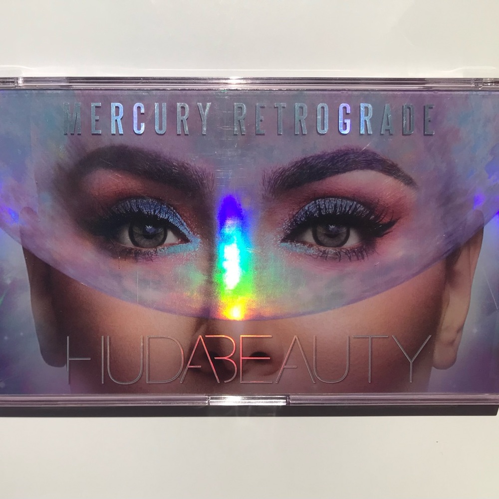HUDA Mercury Retrograde Eyeshadow Palette